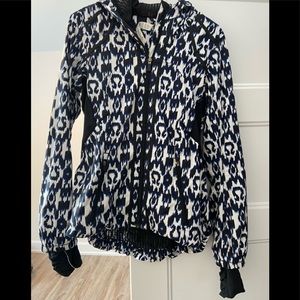 Lululemon running jacket